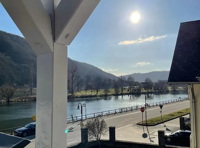 Altes Weingut Broehl Hatzenport